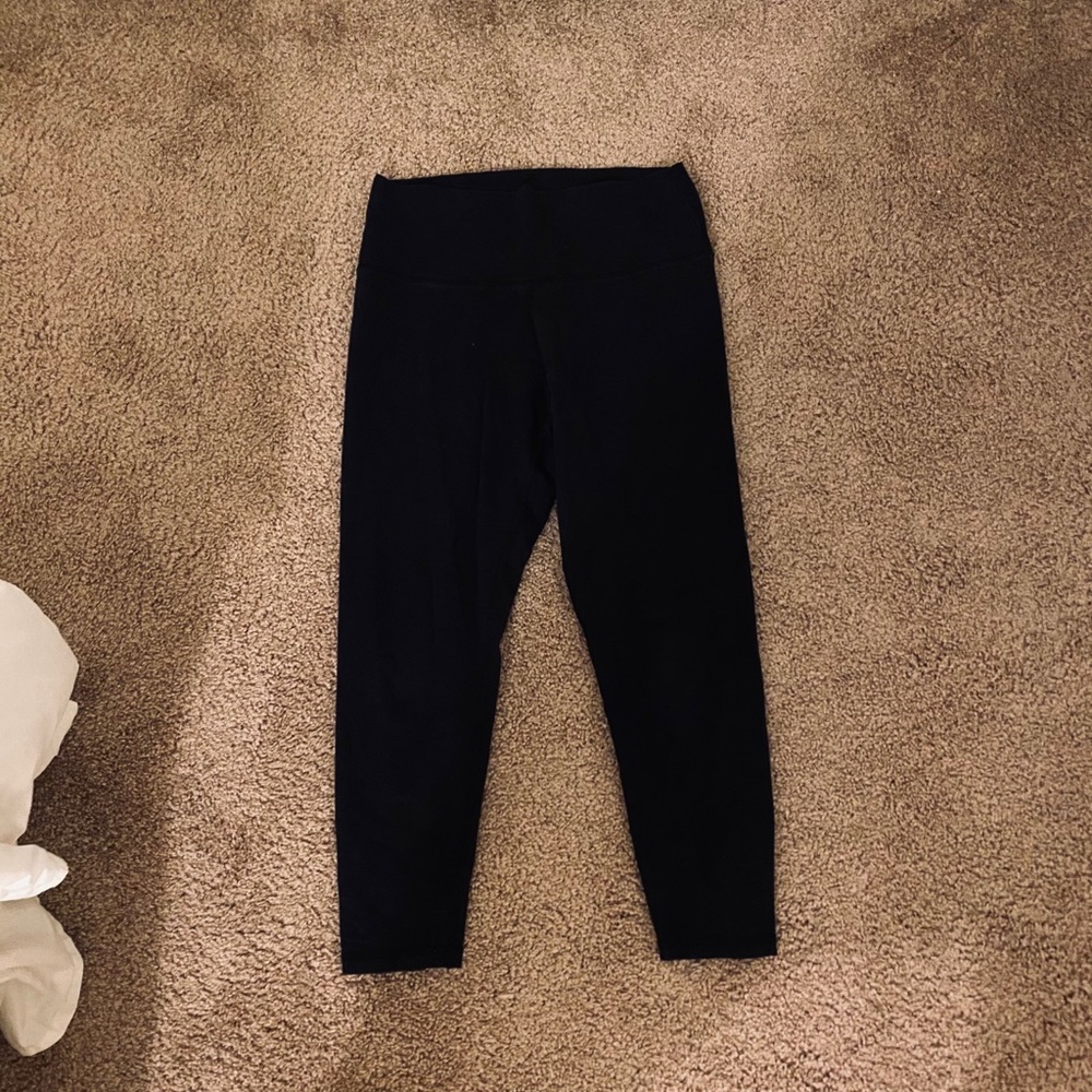 black 7/8 leggings